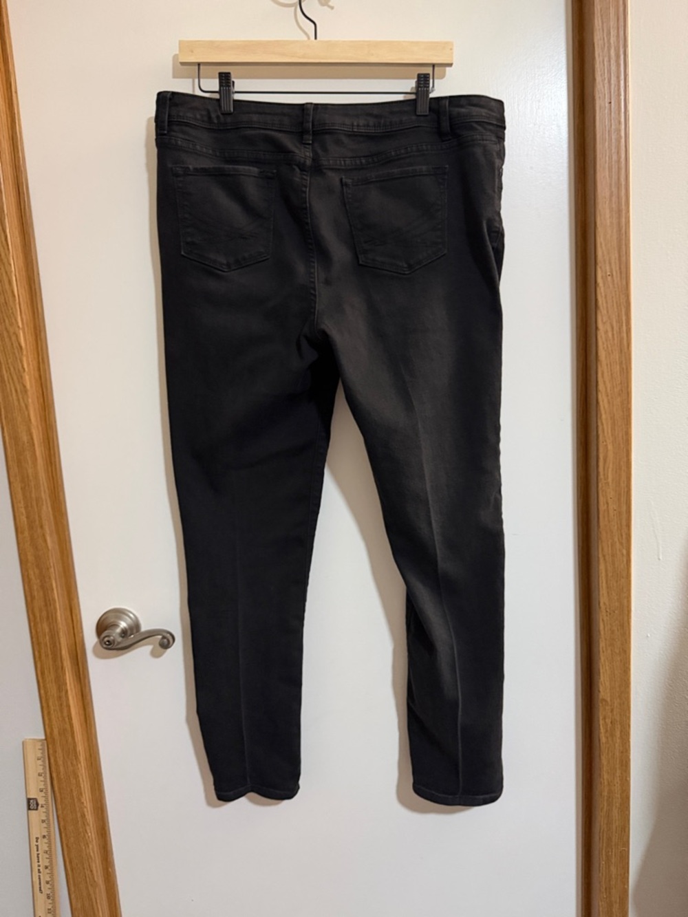 Simply Vera Black Stretch Skinny Pants - Picture 3 of 8